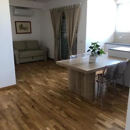 Madd House Bis * Рим