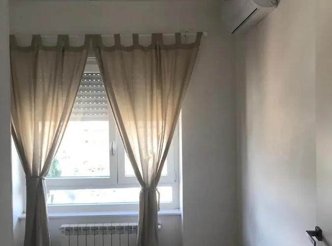 Madd House Bis Apartamento *